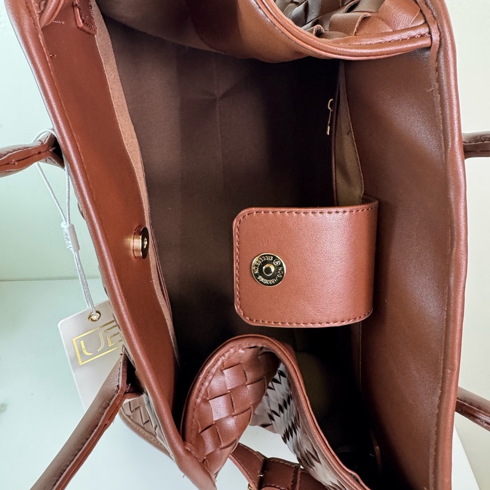 Urban Expressions Rhonda Woven Top Handle Bag in Chocolate Brown NWT - Picture 9 of 10